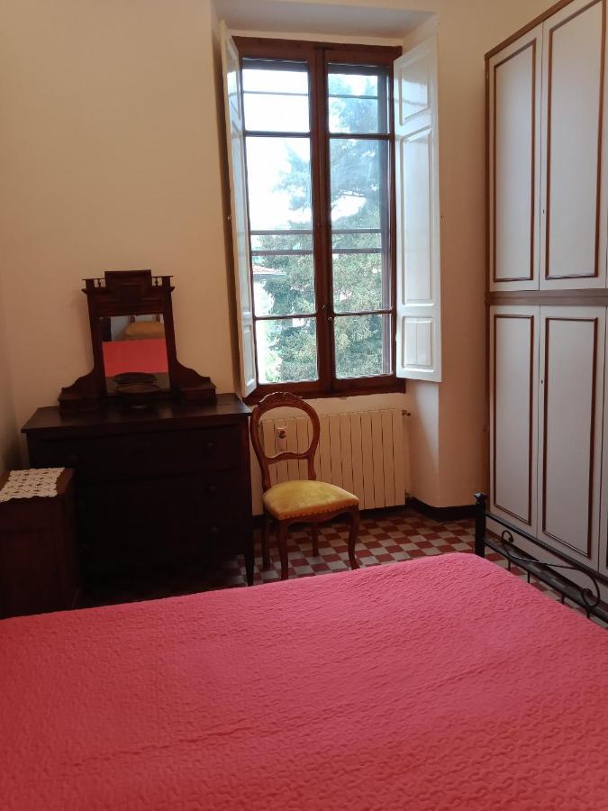Casa Con Vista - Border House - Pontremoli Lägenhet Exteriör bild